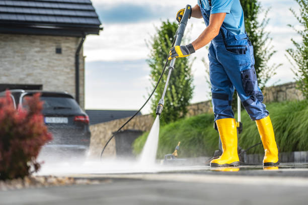 Best Residential Pressure Washing in Oakland, IA