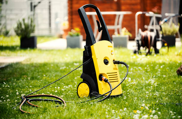 Best Deck and Patio Pressure Washing in Oakland, IA